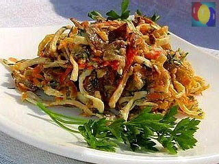 Salate crabsticks (crabsticks de gătit) Salata cu bastoane de crab