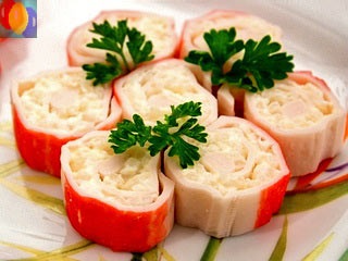 Salate crabsticks (bete) Salata cu bastoane de crab