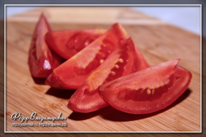 Salata de roșii prăjite, rețete de casă (usturoi) Salata de tomate prăjite, rețete de casă