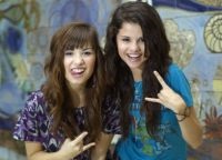 Selena Gomes și Lovato (Gomez) Selena Gomez și Demi Lovato