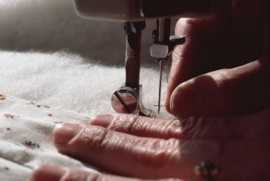 Coaserea sau coasere () Coase sau nu pentru a coase