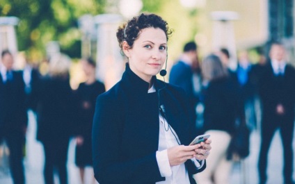 Ascunde sau obscur (Julia Sigunova PLECARE) Ascundeți sau nu ascunde