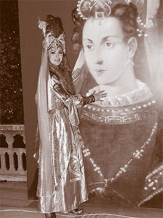 Sofya Benua - Hjurrem (Hjurrem) Sofya Benua - Hjurrem