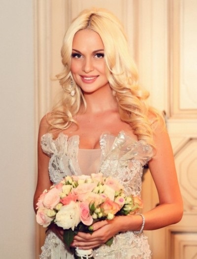 Coafuri Supericheskie Victoria Lopyreva pe colecție de fotografii păr lung (păr) Supericheskie Victoria Lopyreva coafuri pe colecție foto păr lung
