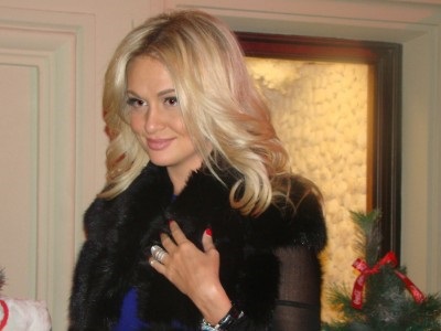 Coafuri Supericheskie Victoria Lopyreva pe colecție de fotografii păr lung (coafura) Supericheskie Victoria Lopyreva coafuri pe colecție foto păr lung