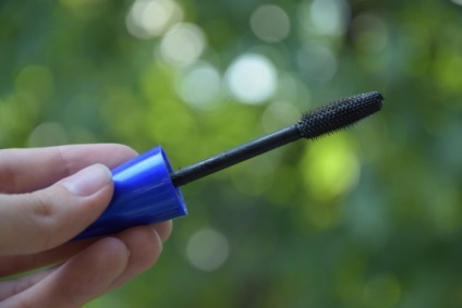 Super impermeabil rimel racheta Maybelline Volum expres al consiliului ca un machiaj rezistent la clătire (rezistent la apa) Super impermeabil rimel racheta Maybelline Volum expres al consiliului ca rezistent la clătire make-up