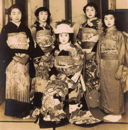 Imagini de nunta de mirese japoneze - fotografie Vintage secolului XX de start (mireasa) Imagini de nunta de mirese japoneze - fotografie Vintage de începere secolului xx