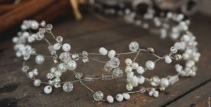 ornamente de păr de nunta cu mâinile lor de la o fotografie de perle (bijuterii) ornamente de păr de nunta cu mâinile lor de fotografie șirag de mărgele