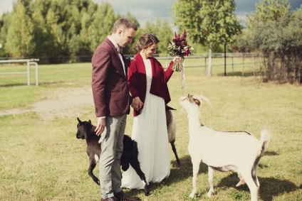 Tatiana și Anton de culoarea burgund nunta (nunta reală) Tatiana și Anton de culoarea burgund nunta