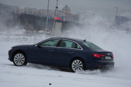 Quattro de testare si ultra Audi A4 quattro (ultra) Quattro de testare Audi A4 si Quattro ultra