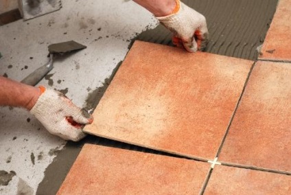 De stabilire a placi ceramice cu mâinile lor (tigla) De stabilire a placi ceramice cu mâinile lor