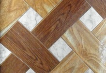 Încălzit linoleum pe baza postavul și spumat cald, teanc gros pe o podea rece (baza) Încălzit linoleum pe baza de pâslă, și spumat gramada cald, gros pe o podea rece,