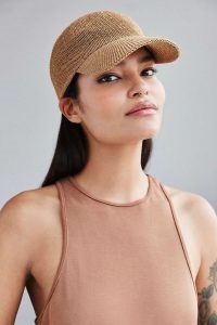 Lucrurile sunt în vacanță - alege garderoba perfecta pentru o vacanță, allsisters (concediu) Lucrurile sunt în vacanță - alege garderoba perfecta pentru o vacanta, allsisters
