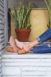 Lucrurile sunt în vacanță - alege garderoba perfecta pentru o vacanta, allsisters (dulap) Lucrurile sunt în vacanță - alege garderoba perfecta pentru o vacanta, allsisters