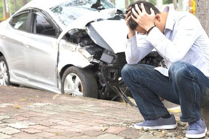 Responsabil pentru un accident fără asigurare face acest lucru (a fost de asigurare vinovatul) Responsabil pentru un accident fără asigurare ce să facă