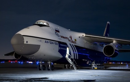aeronave militare de transport SUA și România (m-113) aeronave militare de transport SUA și România