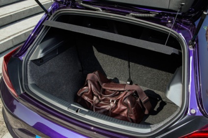 Volkswagen Scirocco 3 (2008-2017) și de preț, specificațiile și fotografii de revizuire () Scirocco Volkswagen Scirocco 3 (2008-2017) și de preț, specificațiile și fotografii de revizuire