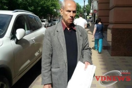 Rostov clinici oftalmologice, medicii au convins pensionar tratament costisitor bolnav în fază terminală (tratament) Medicii Rostov Eye Clinica a convins pensionar terminala bolnav tratament costisitor