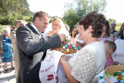 Întâlnire cu tânăra pâine (o pâine) Întâlnire cu pâine tânără