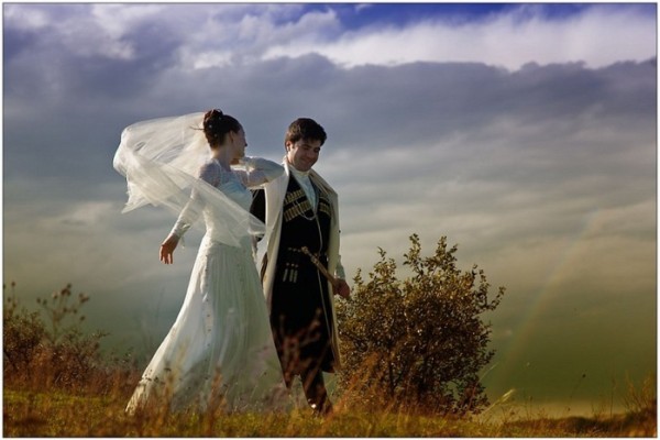 Mirese Regina - site de dating - Traditii de nunta georgiene (matrimoniale serioase) Mirese Regina - site de dating - Traditii de nunta Georgian