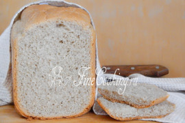 pâine de casă (pâinea în aparat de făcut pâine) pâine de casă