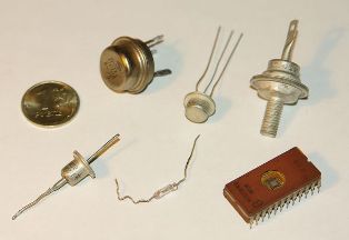 Cum se utilizează diode și tranzistori de măsurare a temperaturii (schemă) Cum se utilizează diode și tranzistori pentru măsurarea temperaturii
