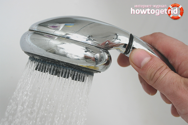 Cum se curata un showerhead de var (ca o stropitoare poate curata ploaie de var) Cum se curata un showerhead de la calcarului