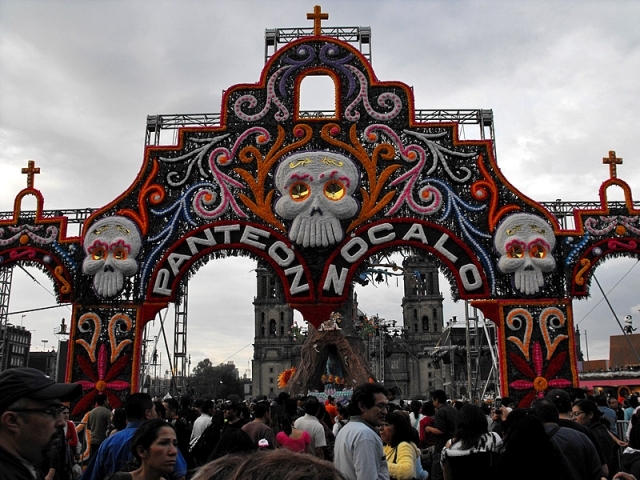 Cât de interesant și distractiv pentru a sărbători Halloween, un site pentru curios (dovleac cel mai frumos) Cât de interesant și distractiv pentru a sărbători Halloween, un site pentru curioși