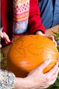 Cât de interesant și distractiv pentru a sărbători Halloween, un site pentru curioși (tinutele tale ar trebui) Cât de interesant și distractiv pentru a sărbători Halloween, un site pentru curioși