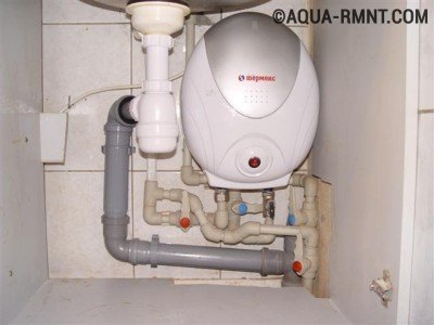 Cum se instalează robinetul de pe chiuveta - stabilirea propriilor lor (set) Cum se instalează robinet pe chiuveta - pentru a seta propriile lor