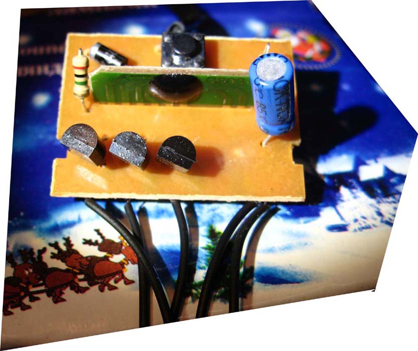 Cum sunt ghirlande de Crăciun, articol de electronice (puteți vedea) Cum sunt ghirlande de Crăciun, articol de electronice