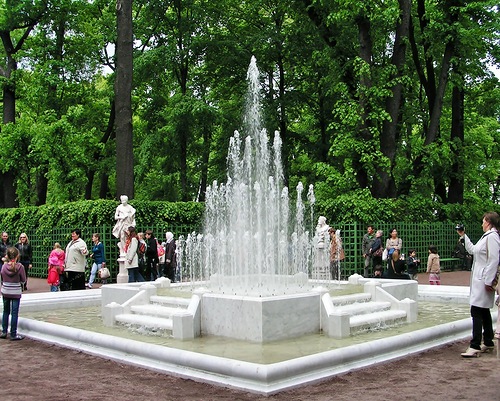 grădină de vară - ghid București (în St. Petersburg, vizitarea obiectivelor turistice) grădină de vară - ghid de la București