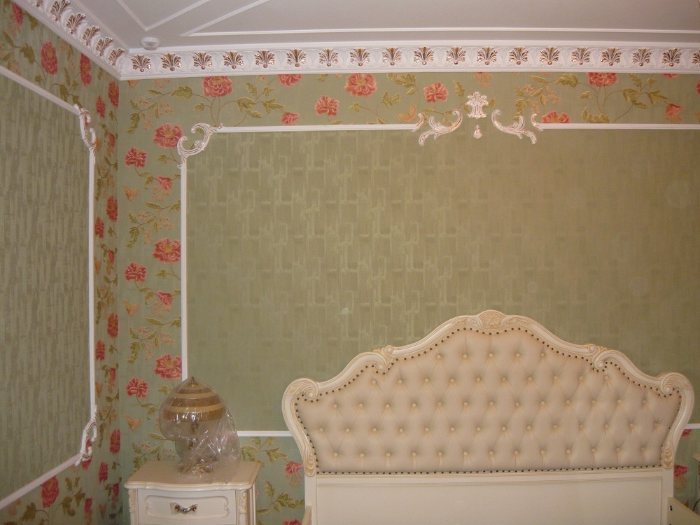 Muluri pentru împărțirea interiorului monitorului (separare) Muluri pentru tapet separare interior