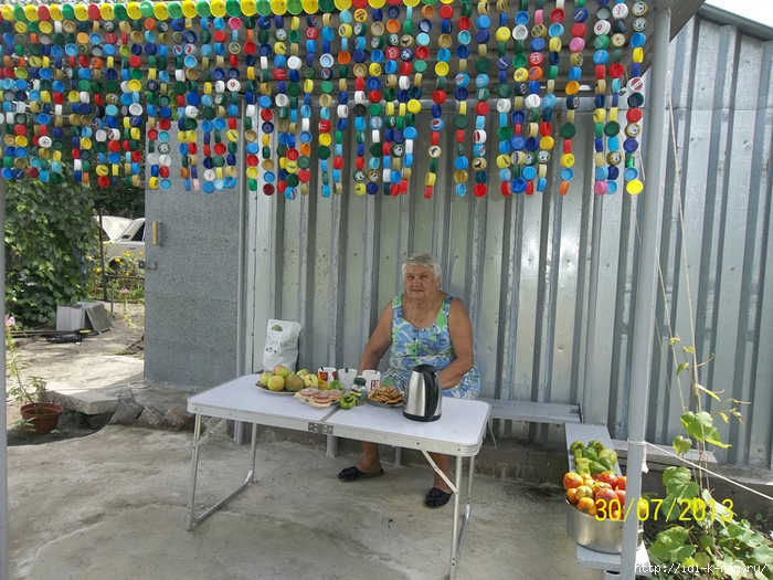 Mozaic de capace din plastic (mozaic) Mozaică din capace din plastic