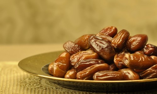 Este datele posibile care alăptează mama în timpul alăptării, care ar trebui să se abțină de la utilizarea de date (posibil) Este datele posibile care alăptează mama în timpul alăptării, care ar trebui să se abțină de la utilizarea de date