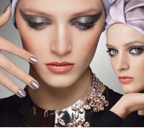 Fall 2016 Colectia machiaj (machiaj) Fall 2016 Colectia machiaj