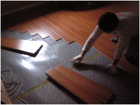 Caracteristici de utilizare a laminat și încălzire prin pardoseală împreună (utilizare) Caracteristici de utilizare a laminat și încălzire prin pardoseală împreună