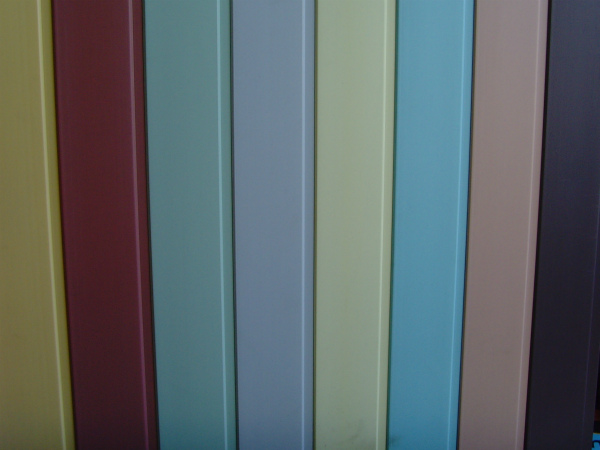Decorarea peretilor cu panouri din plastic pe cont propriu (lor) Decorarea peretilor cu panouri din plastic in casa