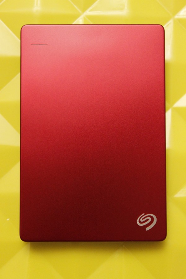 Periferice - Privire de ansamblu externe de rezervă, plus hdd seagate 2TB slim, experți club de dns (Microsoft) Periferice - Privire de ansamblu externe de rezervă, plus hdd seagate 2TB, experți club de subțire dns