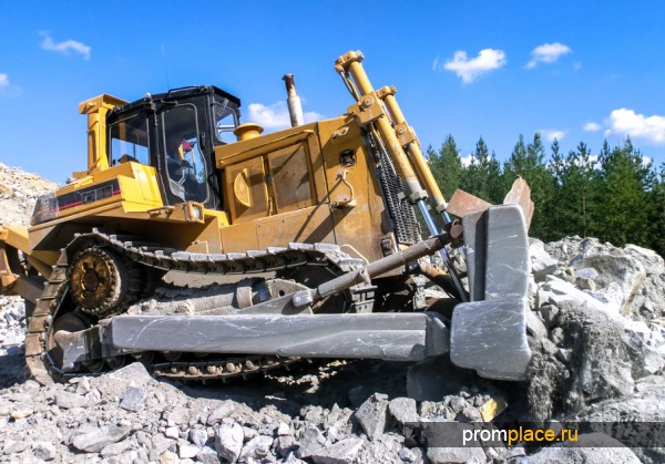Pro și contra de lucru buldozer conducător auto (inginer) Pro și contra de buldozer conducător auto de lucru