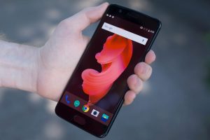 De ce toată generația de iPhone sunt atât de scumpe - Apple a fost angajat a dezvăluit secretul secolului 21 (generația) De ce toată generația iPhone sunt atât de scumpe - Apple a fost angajat a dezvăluit secretul secolului 21