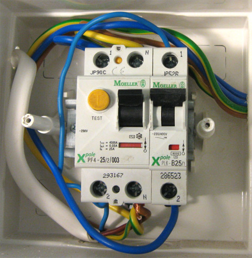 Conectarea la cazan de alimentare (cazan) Conexiune cazanului la rețeaua de electricitate