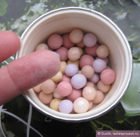 Pulbere în Perles bile meteoriți (număr mediu de intunecare 3) prin GUERLAIN - comentarii, fotografii și prețul (Shimmer) Pulbere în bile meteoriți Perles (umbra numărul 3 medii) Guerlain - comentarii, fotografii și preț
