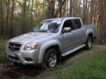 Testul mazda bt-50 în condițiile de drum și offroad