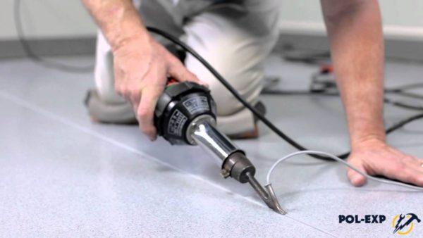 sudare Linoleum la rece - caracteristicile și instrucțiuni pas cu pas! (Sudare) sudare Linoleum la rece - caracteristicile și instrucțiuni pas cu pas!