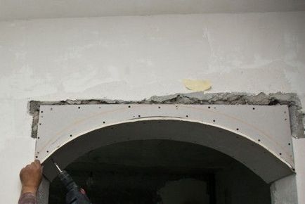 Arch pe balcon - idei ilustrate cu mâinile lor (Arcul de pe balcon) Arch pe balcon - idei ilustrate cu propriile lor mâini