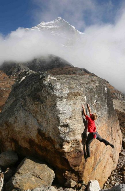 Bouldering (19 poze) (alpiniști) Bouldering (19 poze)