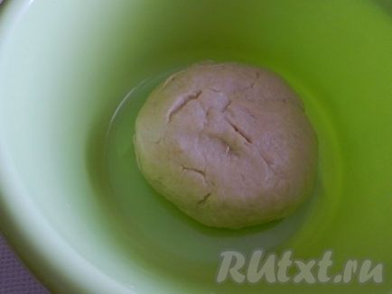 Chifle cu semințe de mac - reteta cu fotografii (mac) Chifle cu semințe de mac - reteta cu fotografii