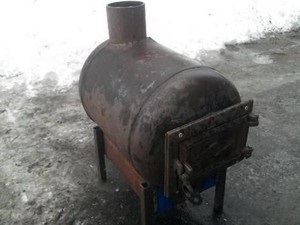 Burzhuyka din butelia de gaz - tipuri, modele, construcții (modele) de tehnologie Burzhuyka din butelia de gaz - tipuri, modele, construcții Tehnologie