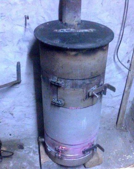 Burzhuyka vertical din cilindrul de gaz, orizontale, desene, îmbunătățiri, fotografii, video (gaz) Soba dintr-un cilindru de gaz este vertical, orizontal, desene, accesorii, foto, video